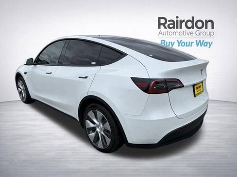 Used 2023 Tesla Model Y Long Range AWD/4WD image 6