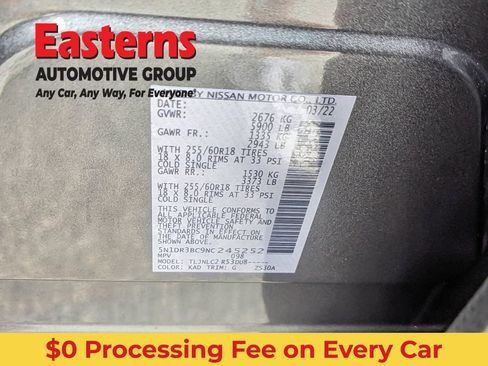 Used 2022 Nissan Pathfinder SV AWD/4WD image 38