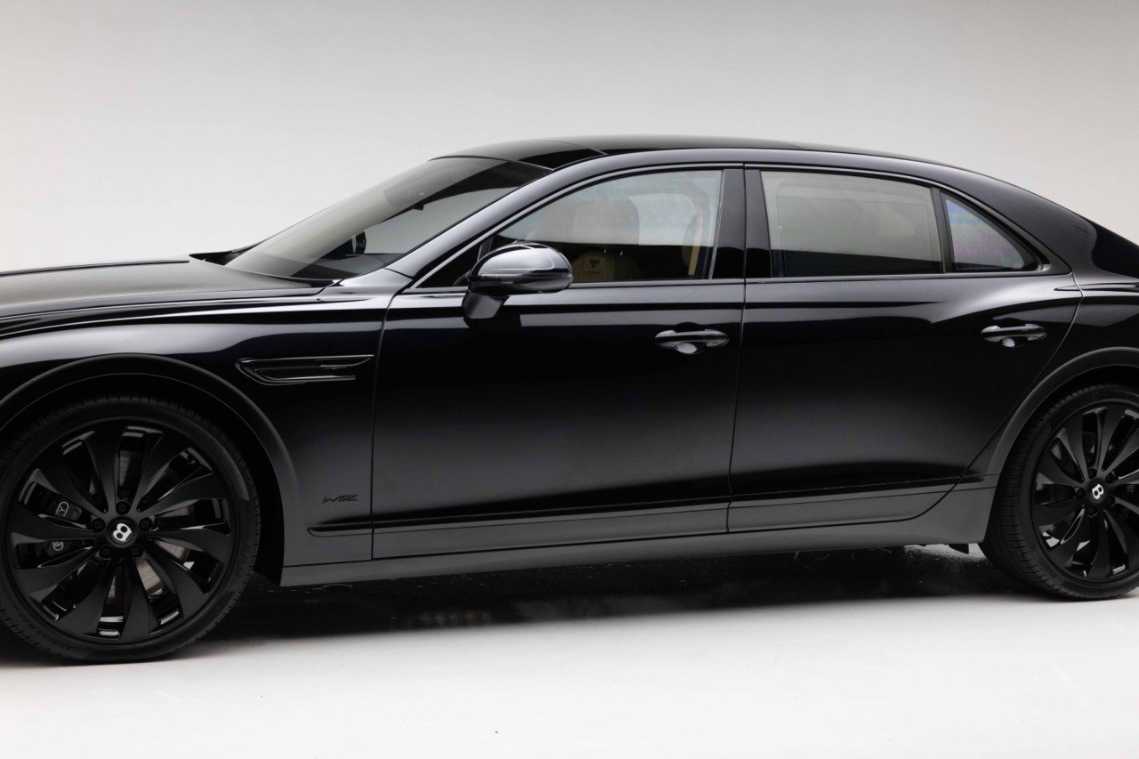 Used 2022 Bentley Flying Spur W12 AWD/4WD image 39