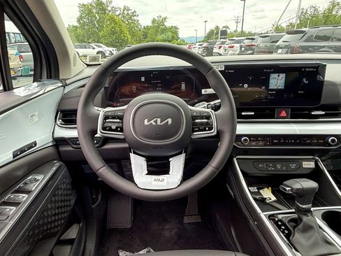 New 2026 Kia Carnival SX Prestige image 33