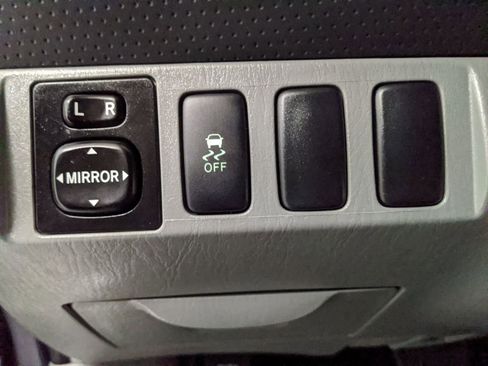 Used 2014 Toyota Tacoma PreRunner image 14