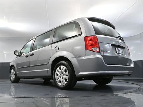 Used 2016 Dodge Grand Caravan American Value Package image 46