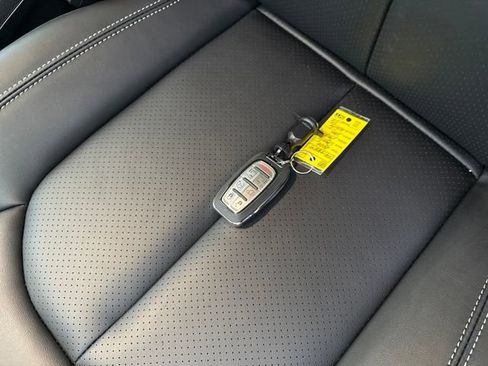 New 2026 Chrysler Pacifica Select w/ S Appearance Package image 30