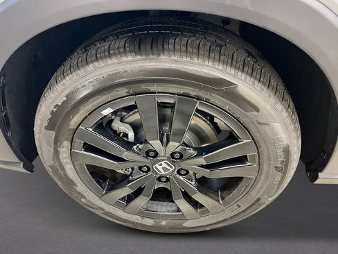 New 2026 Honda HR-V Sport image 11