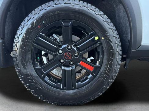 New 2026 Nissan Rogue SV AWD/4WD image 26
