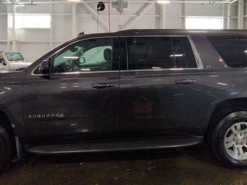 Used 2016 Chevrolet Suburban LT AWD/4WD image 2