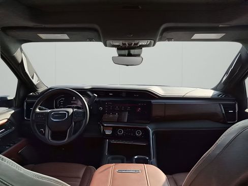 Used 2024 GMC Sierra 3500 Denali Ultimate image 23