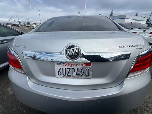 Used 2011 Buick LaCrosse CXL image 5