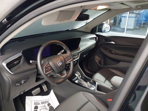 Used 2024 Buick Encore GX Sport Touring w/ Experience Buick Package image 2