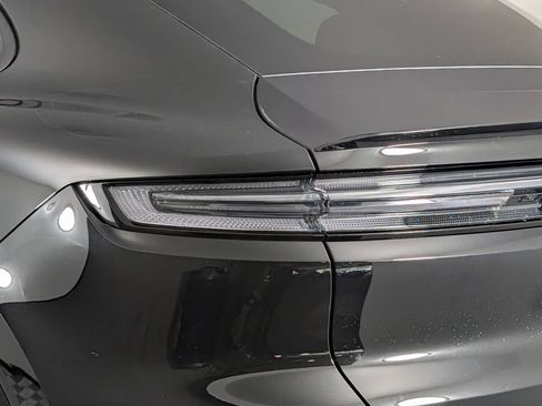 New 2026 Porsche Cayenne Coupe AWD/4WD image 16