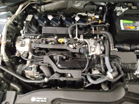 Used 2024 Toyota Corolla LE FWD image 30