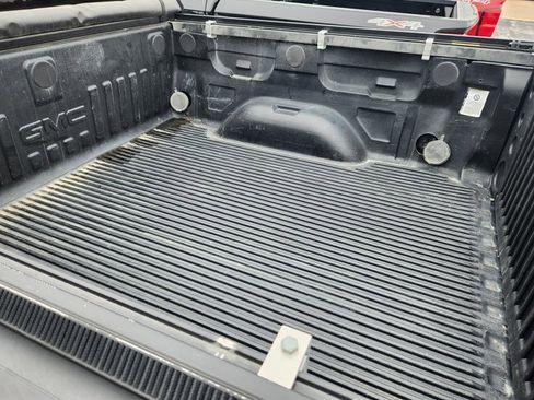 Used 2018 GMC Sierra 1500 SLE w/ SLE Fleet Preferred Package image 7