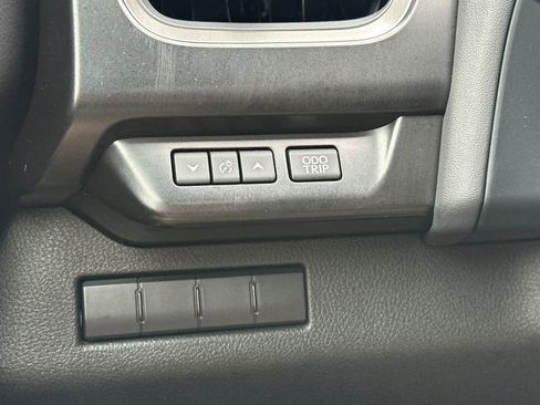 Used 2019 Lexus UX 250h image 30