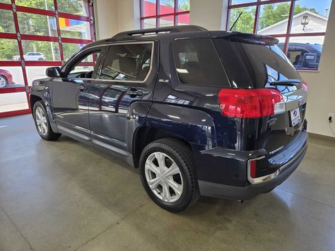 Used 2017 GMC Terrain SLE w/ Convenience Package AWD/4WD image 5