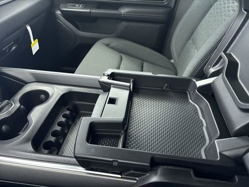 New 2026 RAM 1500 Big Horn AWD/4WD image 38