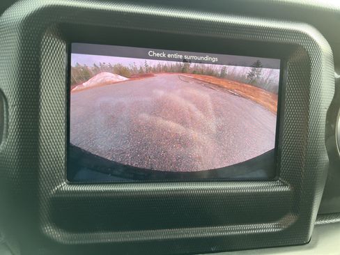 Used 2021 Jeep Wrangler Unlimited Sahara image 26