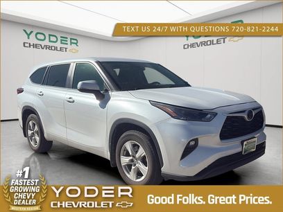 Used 2024 Toyota Highlander LE