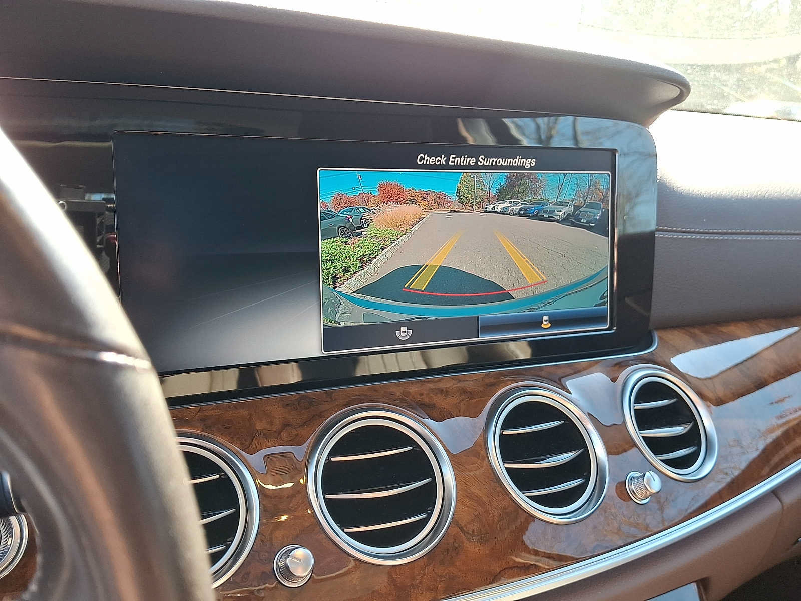 Used 2019 Mercedes-Benz E 300 4MATIC image 21