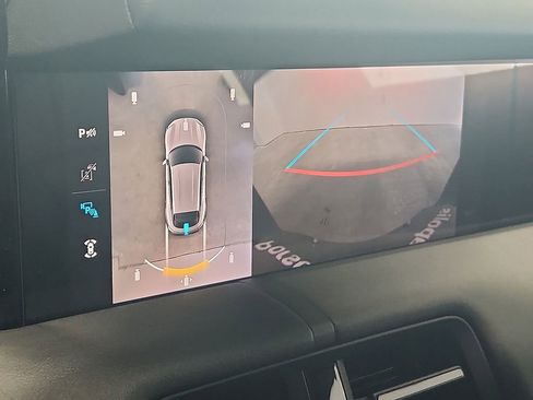 New 2026 Porsche Taycan 4S AWD/4WD image 18