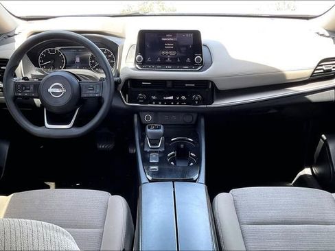 Used 2023 Nissan Rogue SV FWD image 15