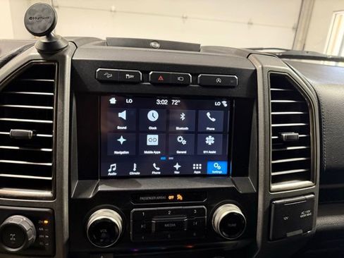 Used 2018 Ford F150 Raptor w/ Equipment Group 802A Luxury image 16