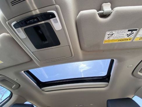 Used 2025 Honda CR-V EX-L image 14