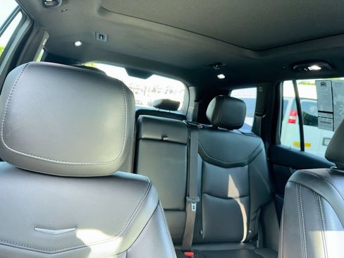 Used 2023 Cadillac XT6 Luxury FWD image 34