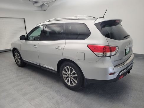 Used 2015 Nissan Pathfinder SL w/ SL Premium Package AWD/4WD image 3