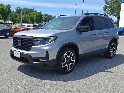 Used 2023 Honda Passport Elite image 3