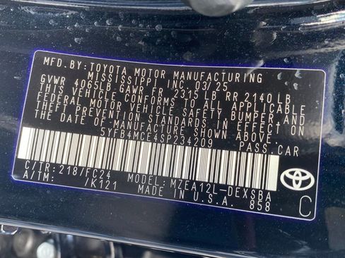 Used 2025 Toyota Corolla FX image 20