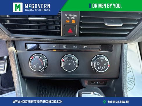 Used 2023 Volkswagen Jetta Sport FWD image 20