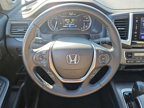 Used 2017 Honda Pilot EX-L image 19