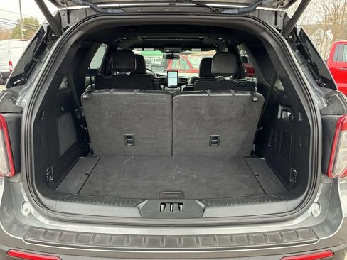 Used 2022 Ford Explorer ST w/ Equipment Group 401A image 12