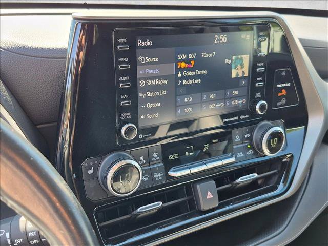 Used 2021 Toyota Highlander XLE FWD image 12
