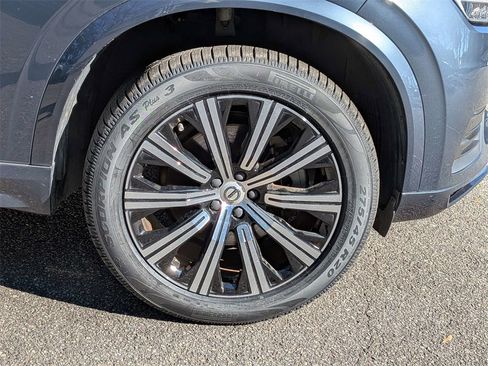 Certified 2023 Volvo XC90 B5 Core image 12