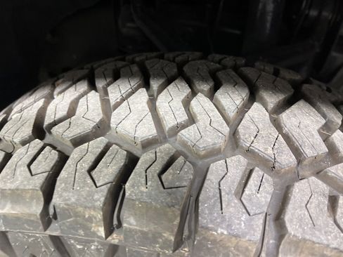 Used 2016 GMC Sierra 3500 Denali w/ Duramax Plus Package image 37