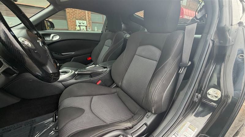 Used 2014 Nissan 370Z Coupe w/ Sport Package RWD image 11