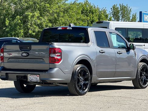 Used 2025 Ford Maverick Lobo image 4