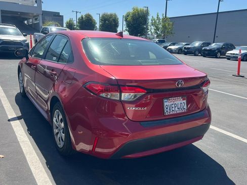 Used 2021 Toyota Corolla LE w/ Carpet Mat Package (TMS) FWD image 5