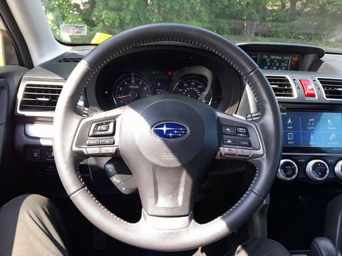 Used 2016 Subaru Forester 2.0XT Touring AWD/4WD image 16