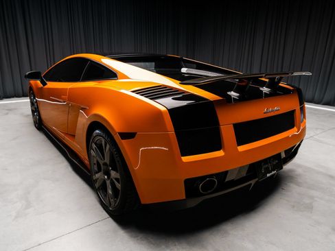 Used 2006 Lamborghini Gallardo AWD/4WD image 12