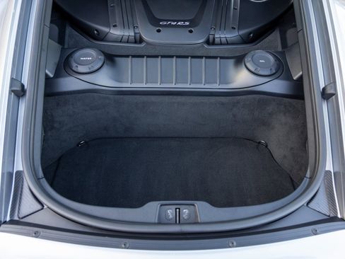 Used 2025 Porsche 718 Cayman GT4 RS image 52