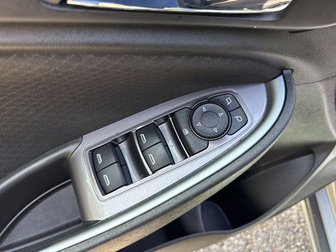 Used 2023 Chevrolet Malibu LS w/ Driver Confidence Package FWD image 11