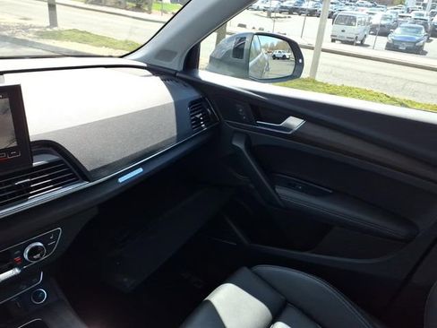 Used 2025 Audi Q5 e Premium Plus image 26