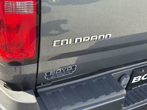 Used 2015 Chevrolet Colorado Z71 image 32