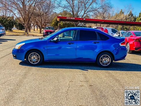 Used 2011 Ford Focus SE w/ 201A Rapid Spec Order Code image 5