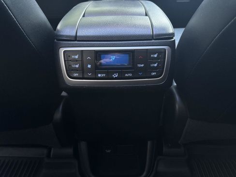 Used 2016 Toyota Highlander Limited Platinum AWD/4WD image 27