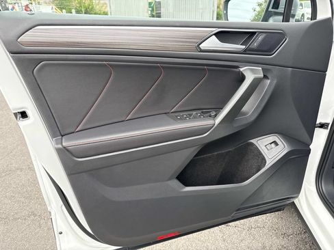 Used 2024 Volkswagen Tiguan Wolfsburg Edition w/ Panoramic Sunroof Package AWD/4WD image 9