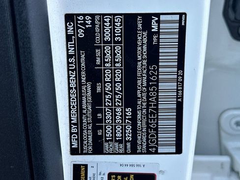 Used 2017 Mercedes-Benz GLS 450 4MATIC image 31