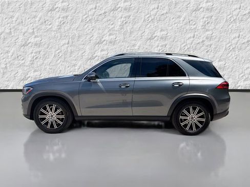 Used 2026 Mercedes-Benz GLE 350 4MATIC w/ Driver Assistance Package image 6